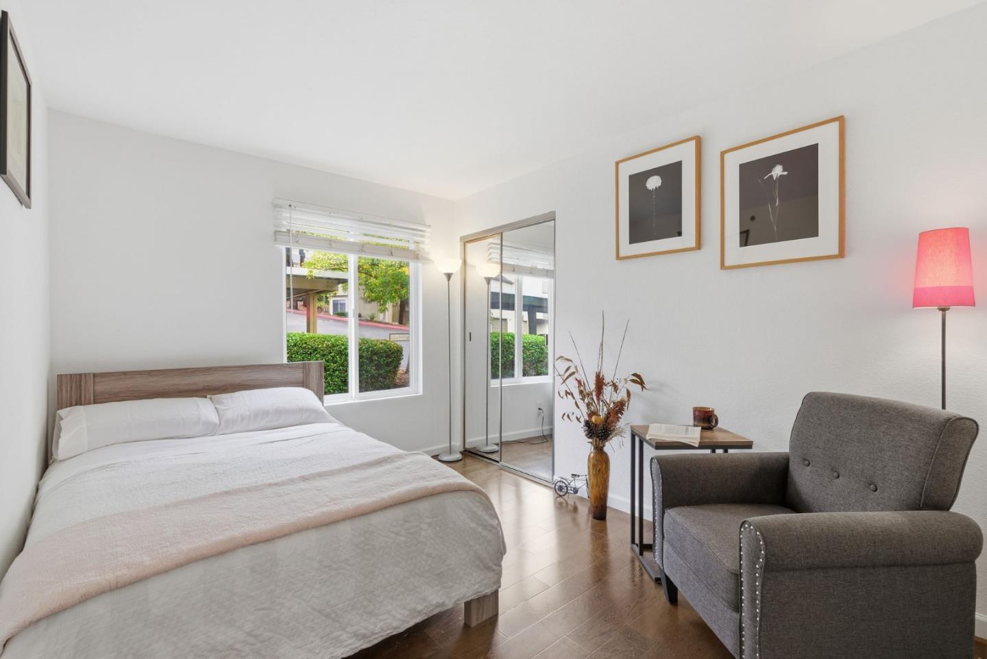 Detail Gallery Image 19 of 32 For 673 Royston Ln #233,  Hayward,  CA 94544 - 3 Beds | 2 Baths