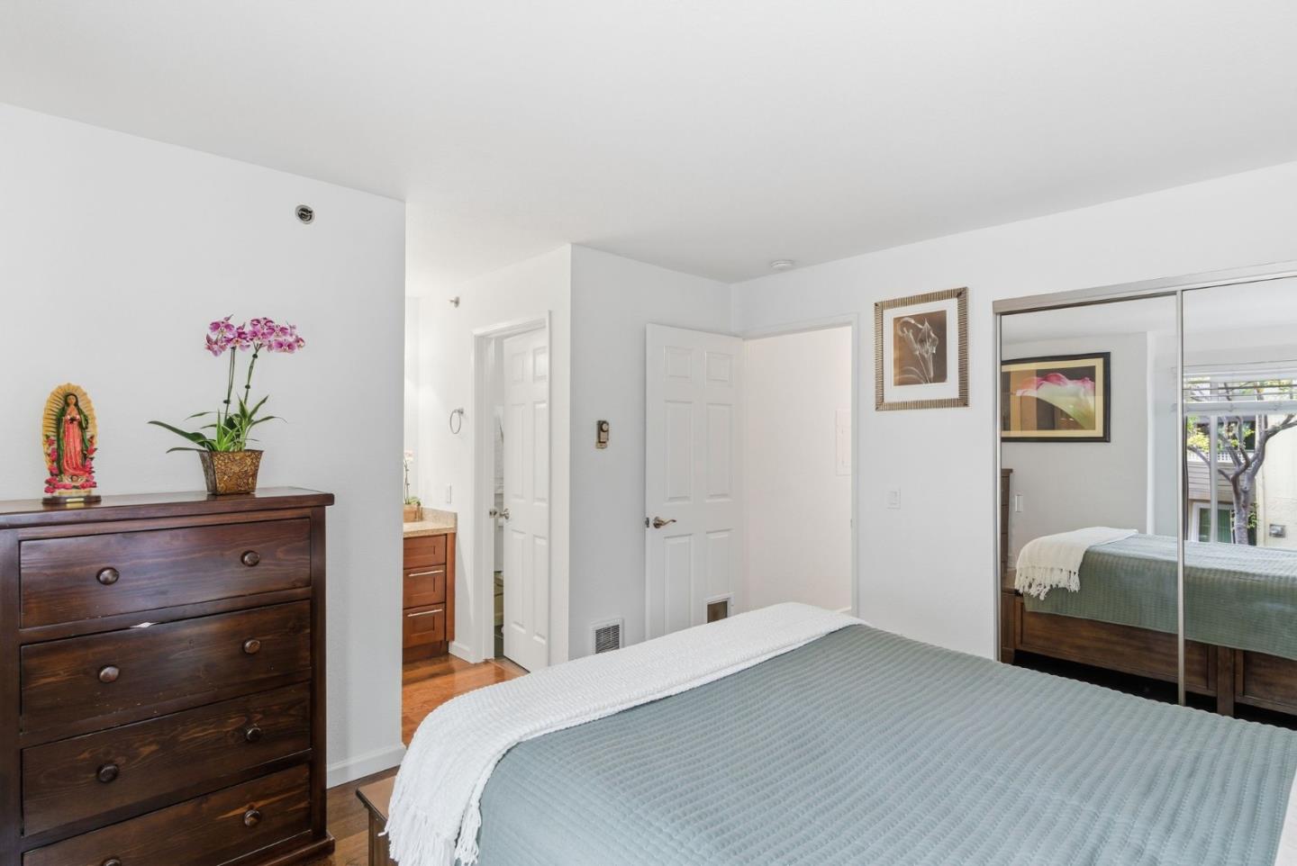 Detail Gallery Image 21 of 32 For 673 Royston Ln #233,  Hayward,  CA 94544 - 3 Beds | 2 Baths