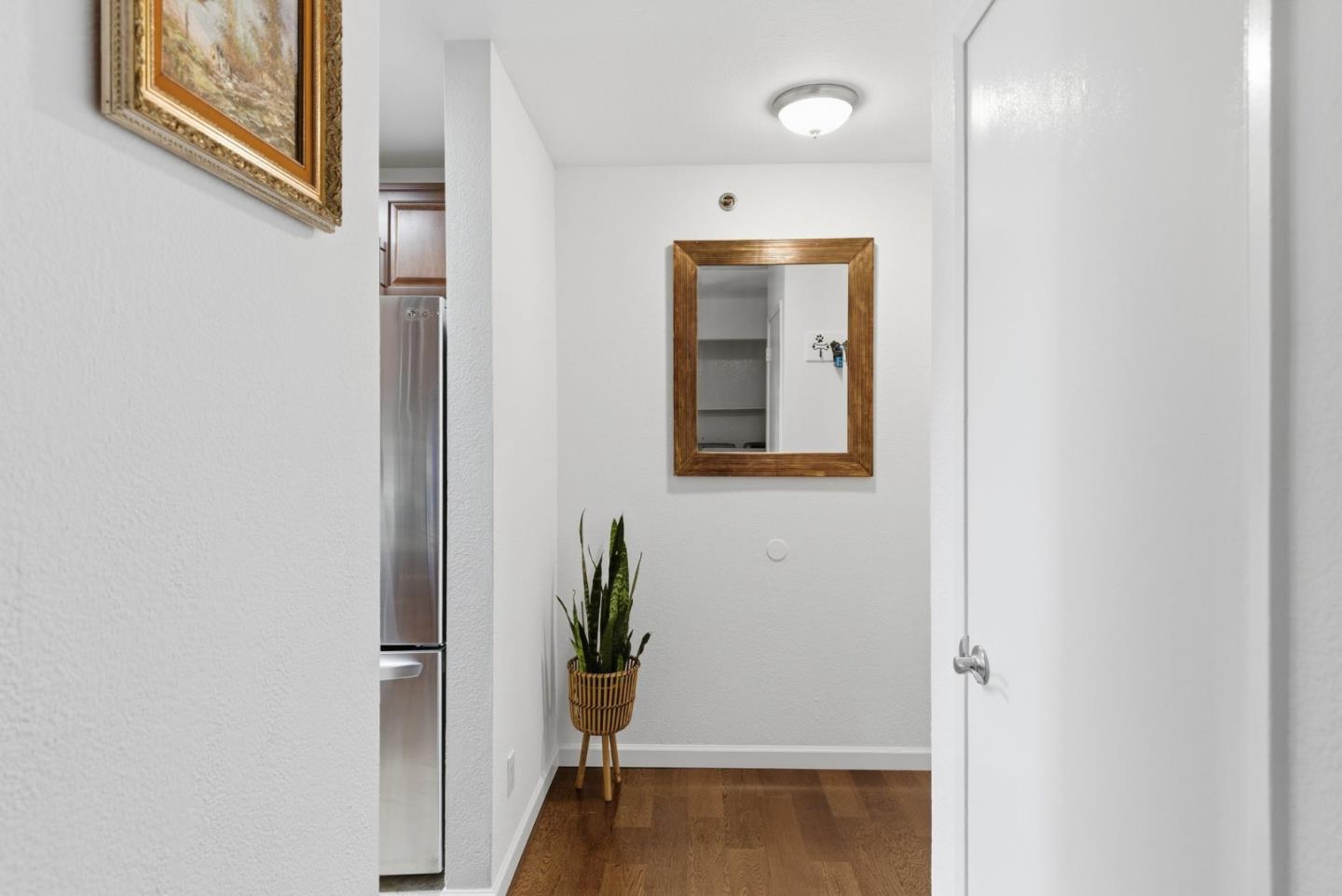 Detail Gallery Image 25 of 32 For 673 Royston Ln #233,  Hayward,  CA 94544 - 3 Beds | 2 Baths
