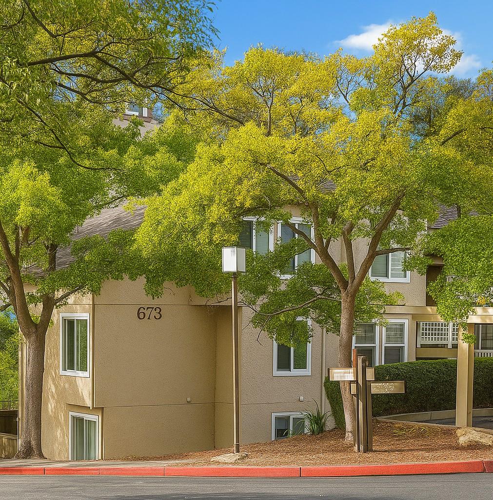 Detail Gallery Image 26 of 32 For 673 Royston Ln #233,  Hayward,  CA 94544 - 3 Beds | 2 Baths