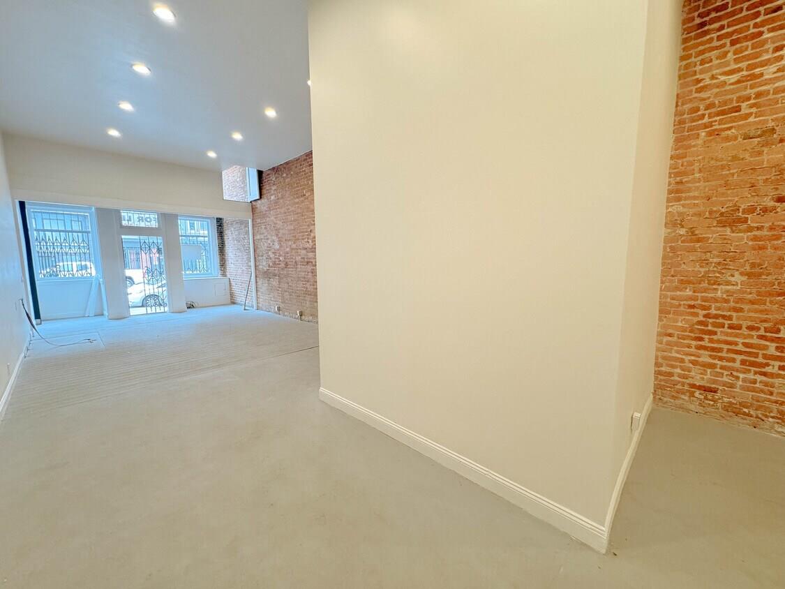 Detail Gallery Image 2 of 14 For 937-941 Geary St, San Francisco,  CA 94109 - – Beds | – Baths