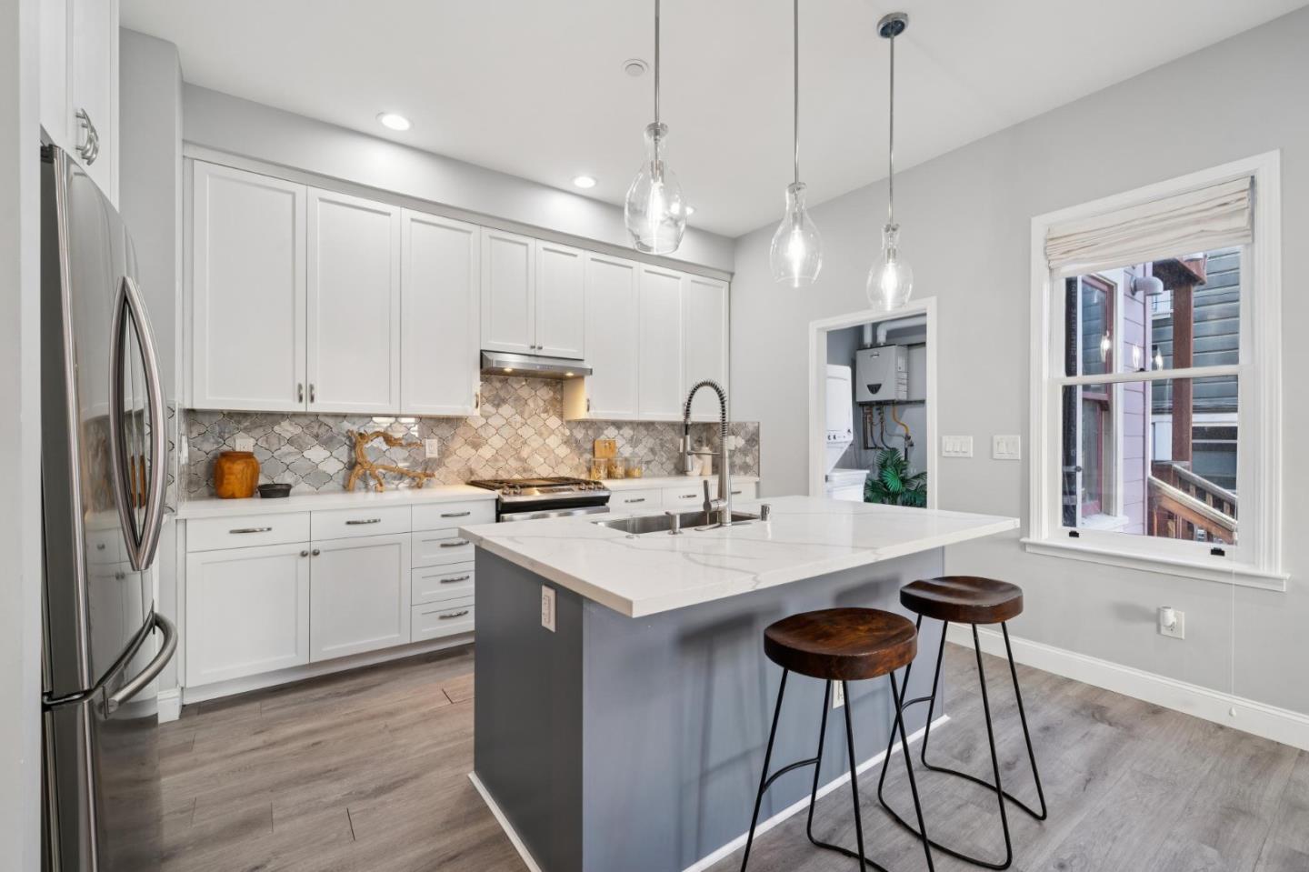 Detail Gallery Image 15 of 44 For 3006 26th St, San Francisco,  CA 94110 - 2 Beds | 2 Baths