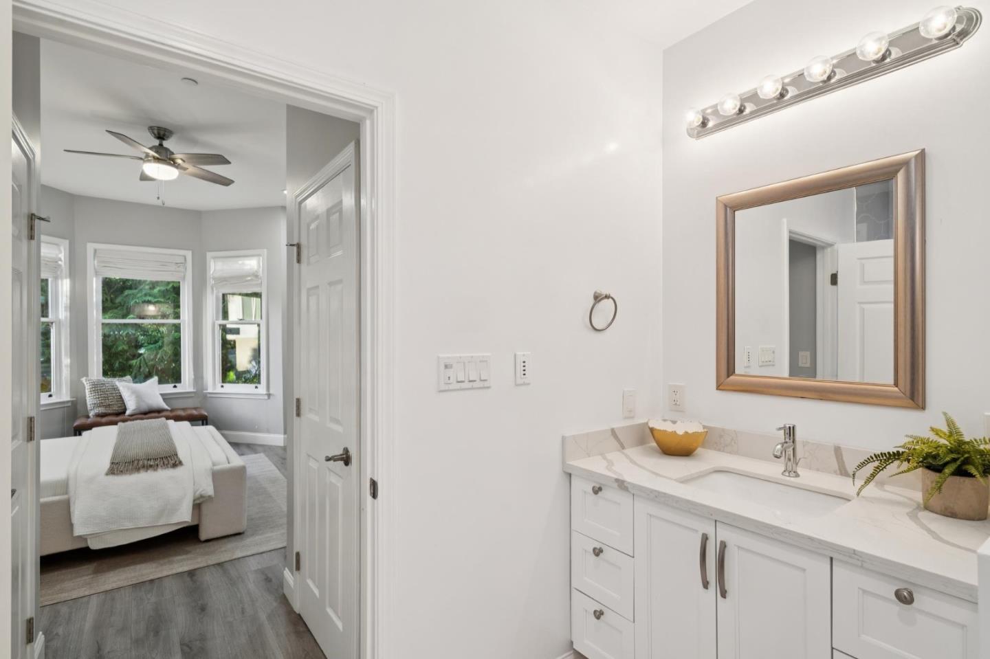 Detail Gallery Image 33 of 44 For 3006 26th St, San Francisco,  CA 94110 - 2 Beds | 2 Baths