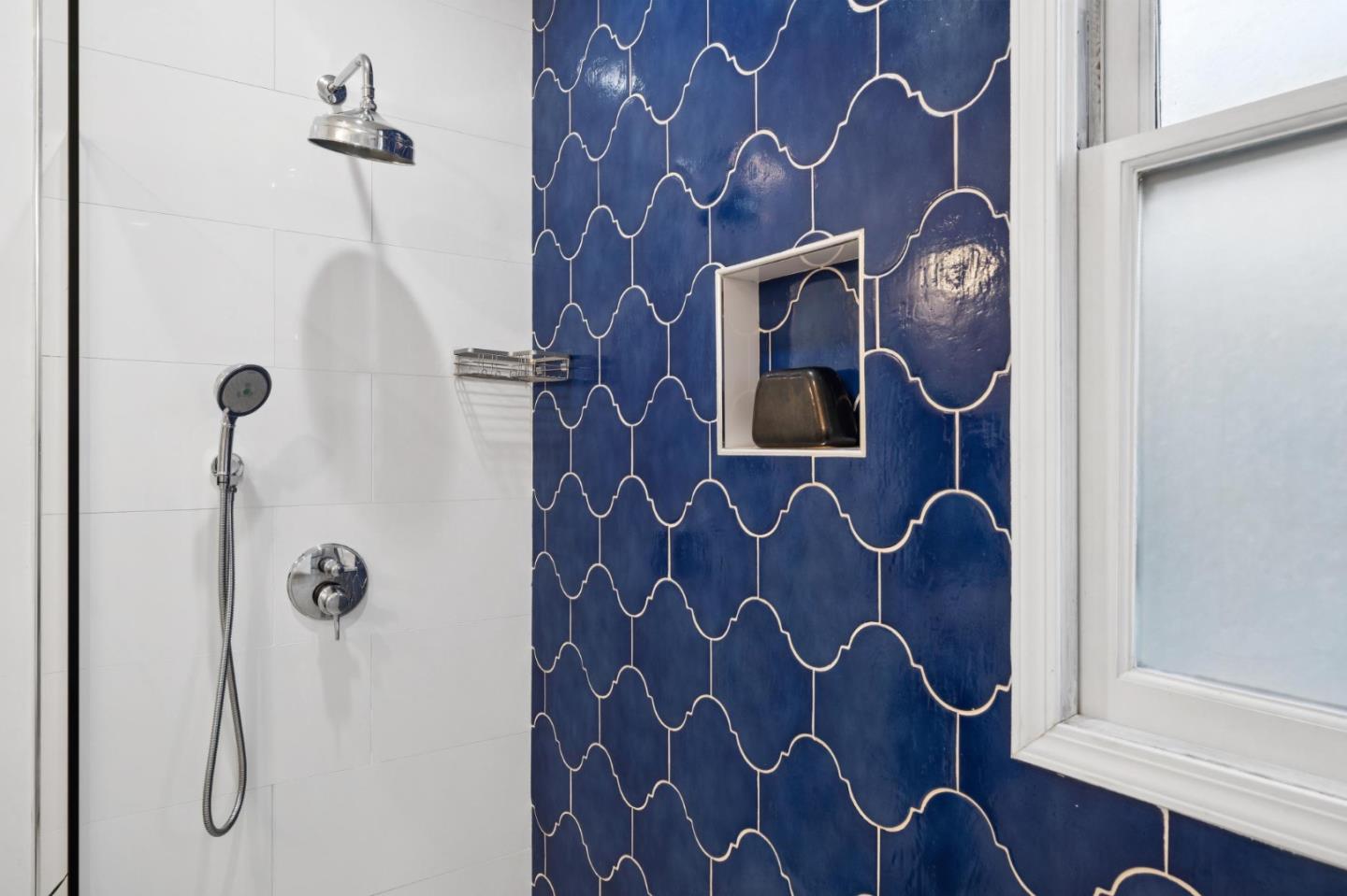 Detail Gallery Image 34 of 44 For 3006 26th St, San Francisco,  CA 94110 - 2 Beds | 2 Baths