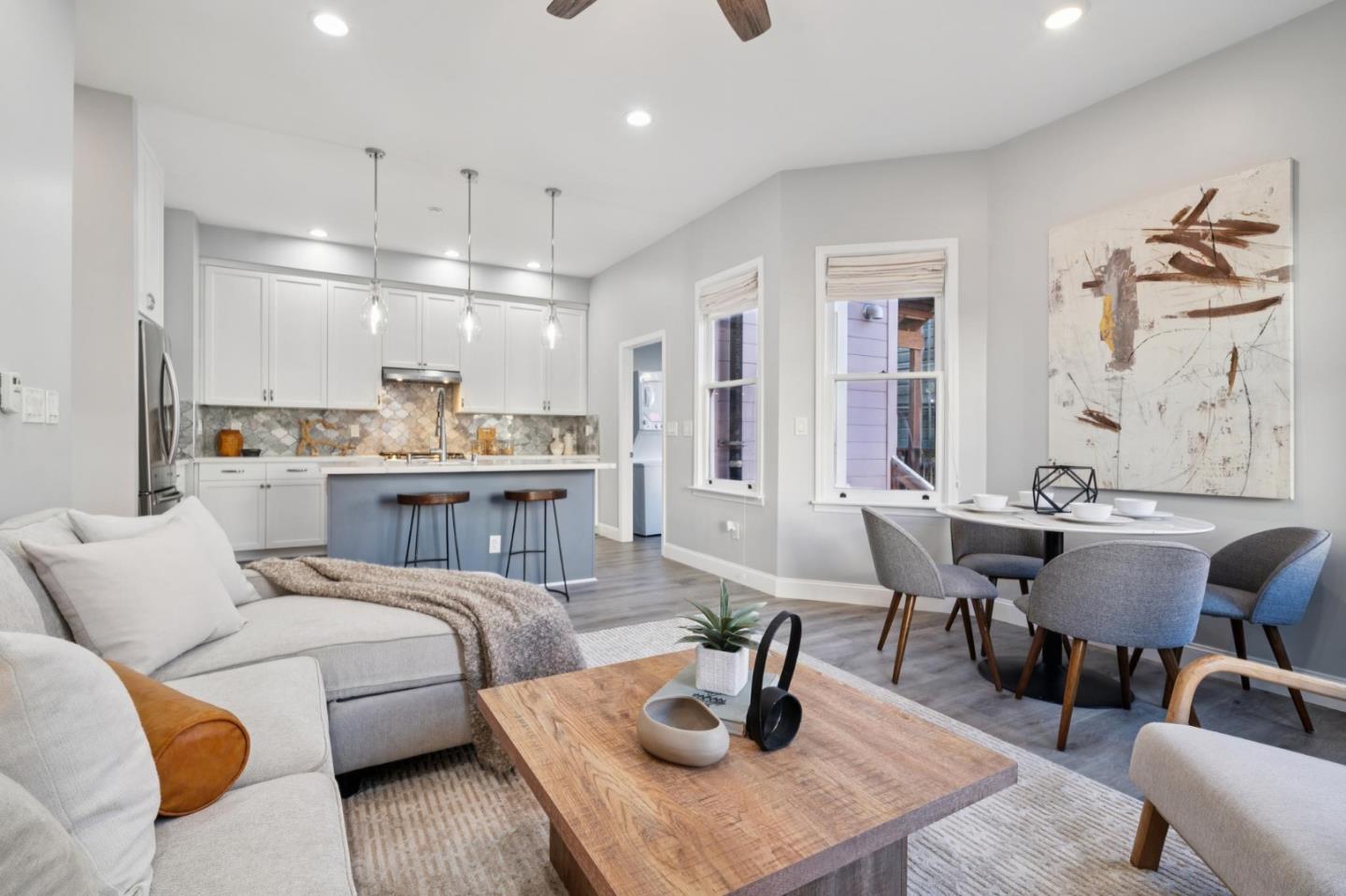 Detail Gallery Image 7 of 44 For 3006 26th St, San Francisco,  CA 94110 - 2 Beds | 2 Baths