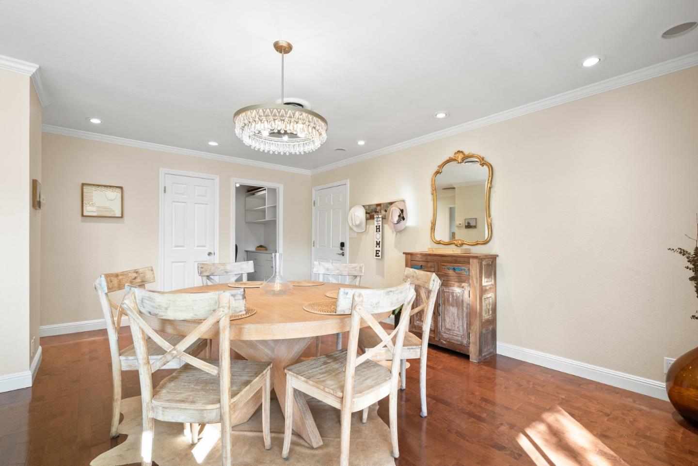 Detail Gallery Image 10 of 76 For 600 Pennsylvania Ave #21,  Los Gatos,  CA 95030 - 1 Beds | 1/1 Baths