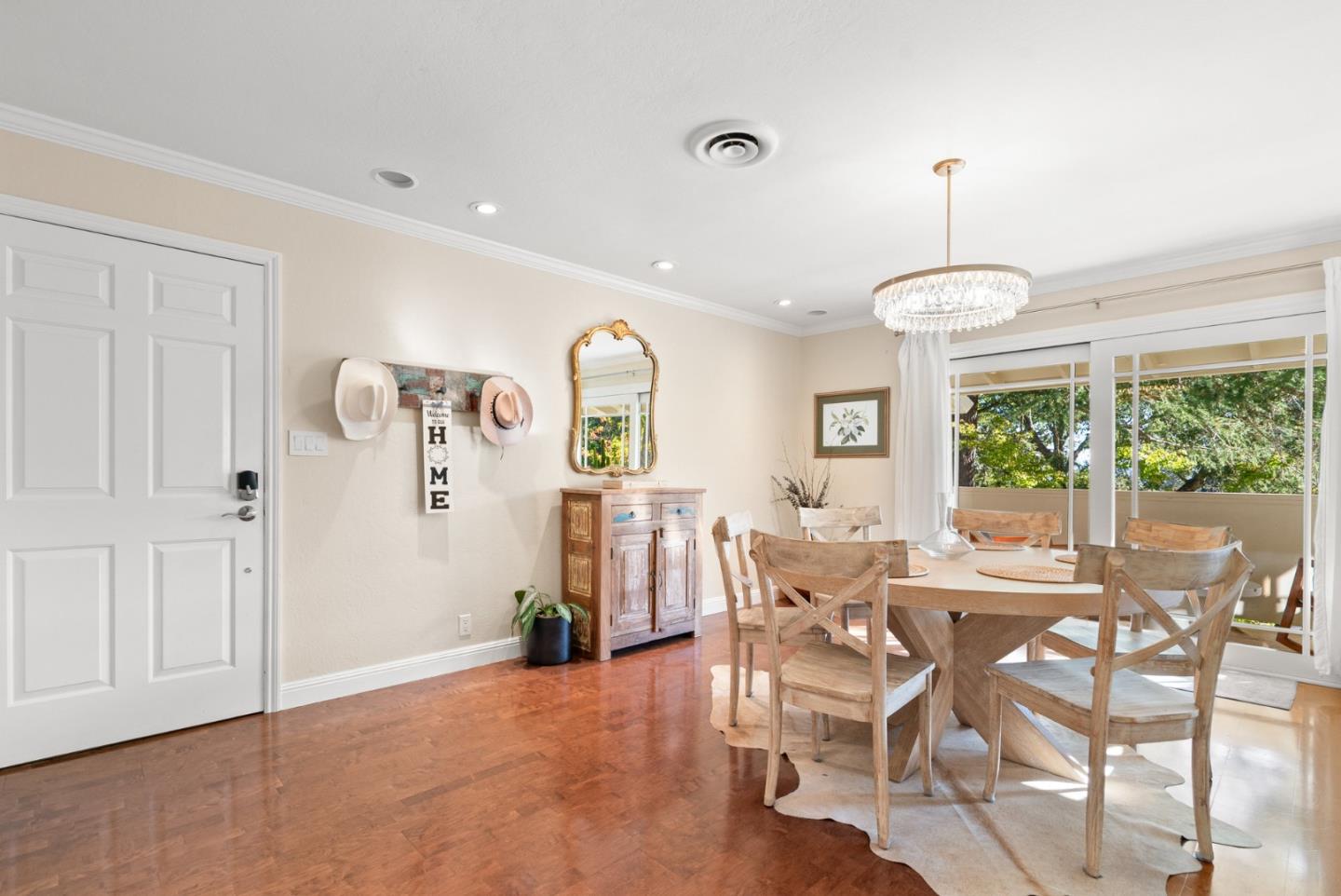 Detail Gallery Image 12 of 76 For 600 Pennsylvania Ave #21,  Los Gatos,  CA 95030 - 1 Beds | 1/1 Baths