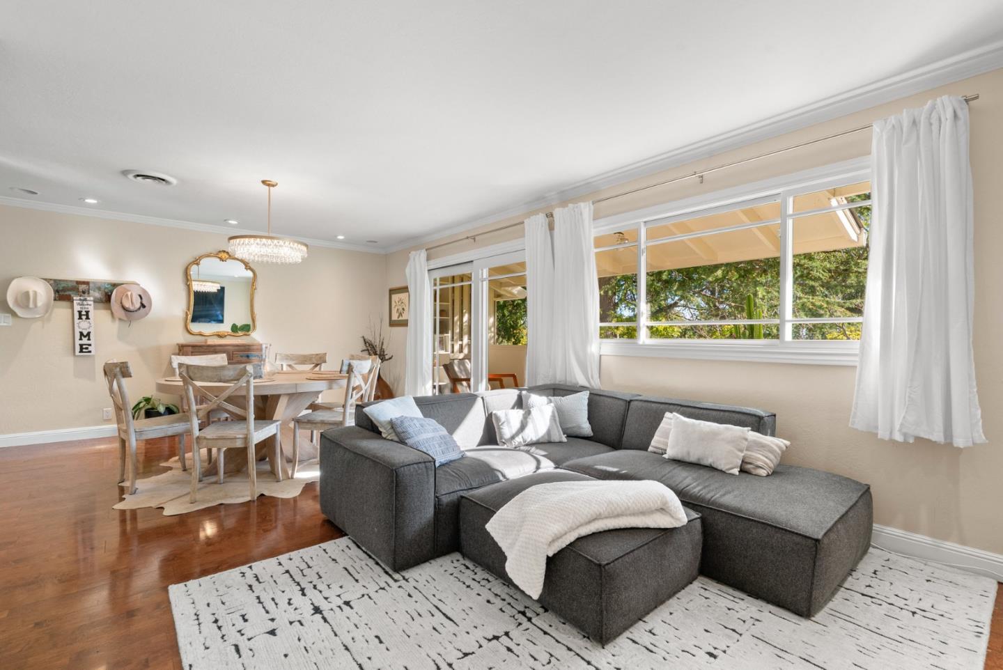 Detail Gallery Image 20 of 76 For 600 Pennsylvania Ave #21,  Los Gatos,  CA 95030 - 1 Beds | 1/1 Baths