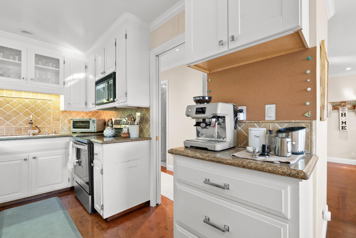 Detail Gallery Image 25 of 76 For 600 Pennsylvania Ave #21,  Los Gatos,  CA 95030 - 1 Beds | 1/1 Baths