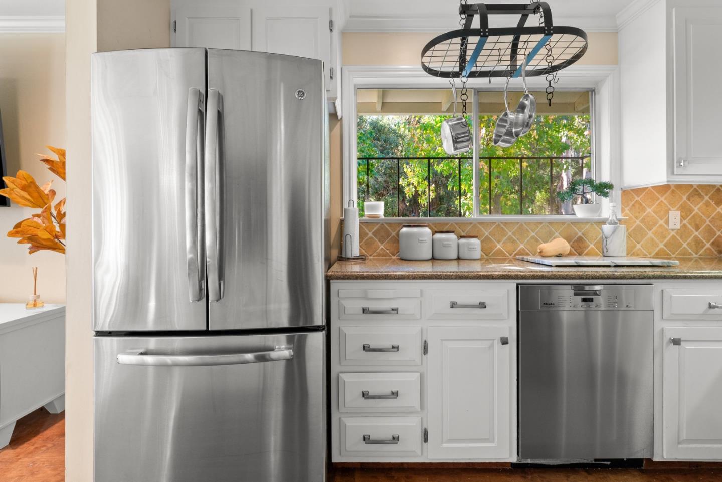 Detail Gallery Image 27 of 76 For 600 Pennsylvania Ave #21,  Los Gatos,  CA 95030 - 1 Beds | 1/1 Baths