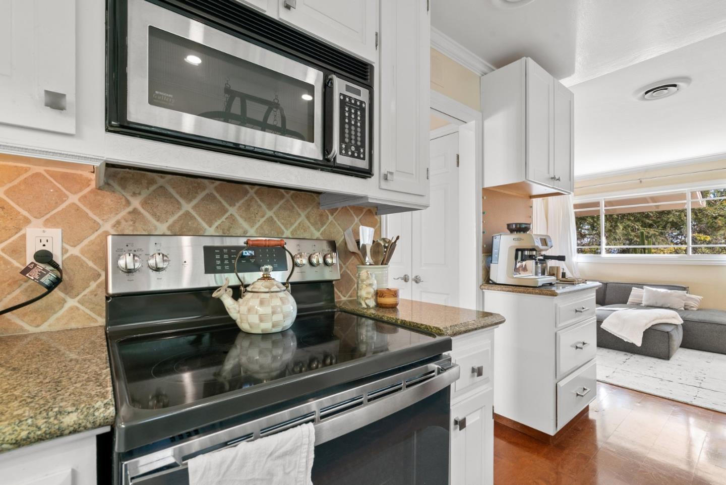 Detail Gallery Image 28 of 76 For 600 Pennsylvania Ave #21,  Los Gatos,  CA 95030 - 1 Beds | 1/1 Baths