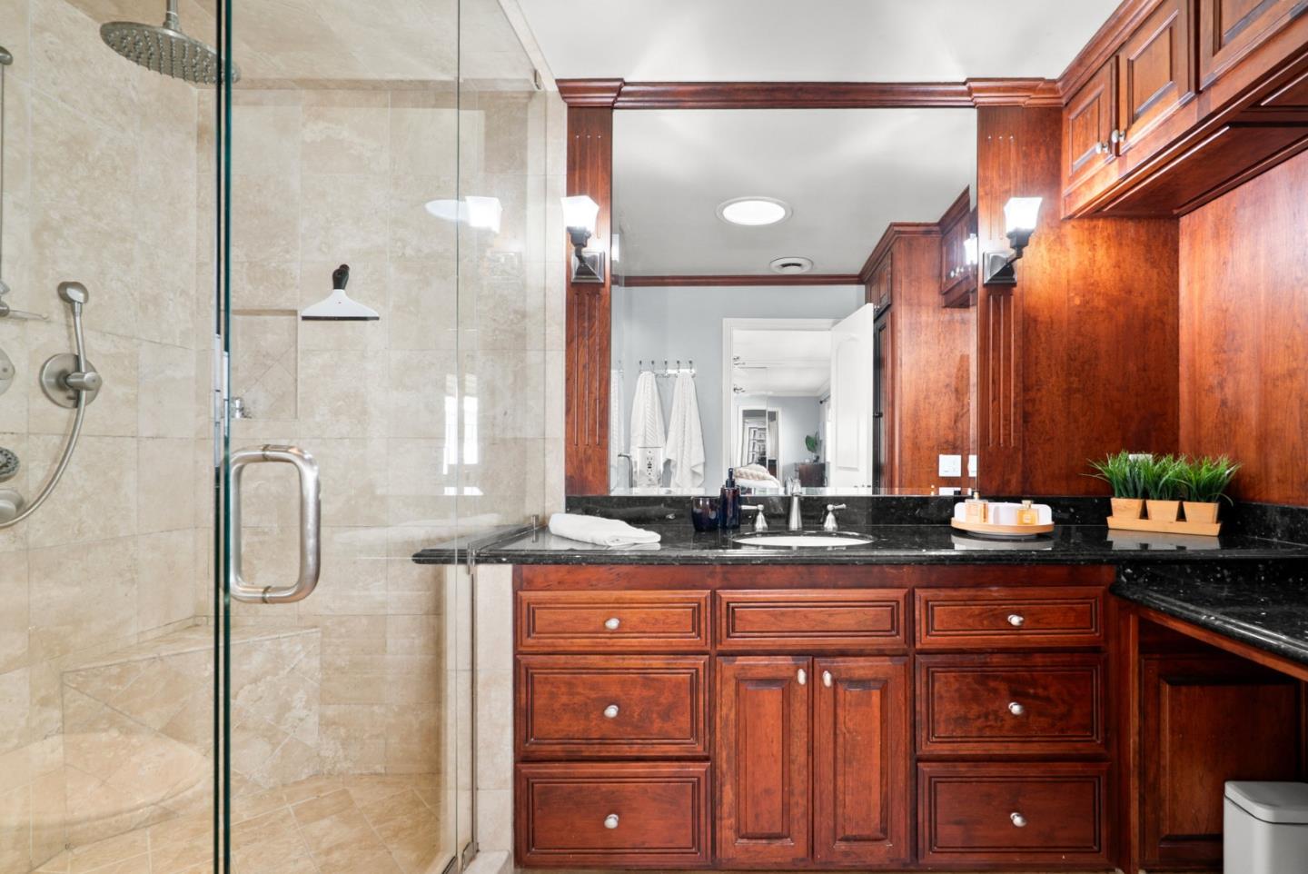 Detail Gallery Image 35 of 76 For 600 Pennsylvania Ave #21,  Los Gatos,  CA 95030 - 1 Beds | 1/1 Baths