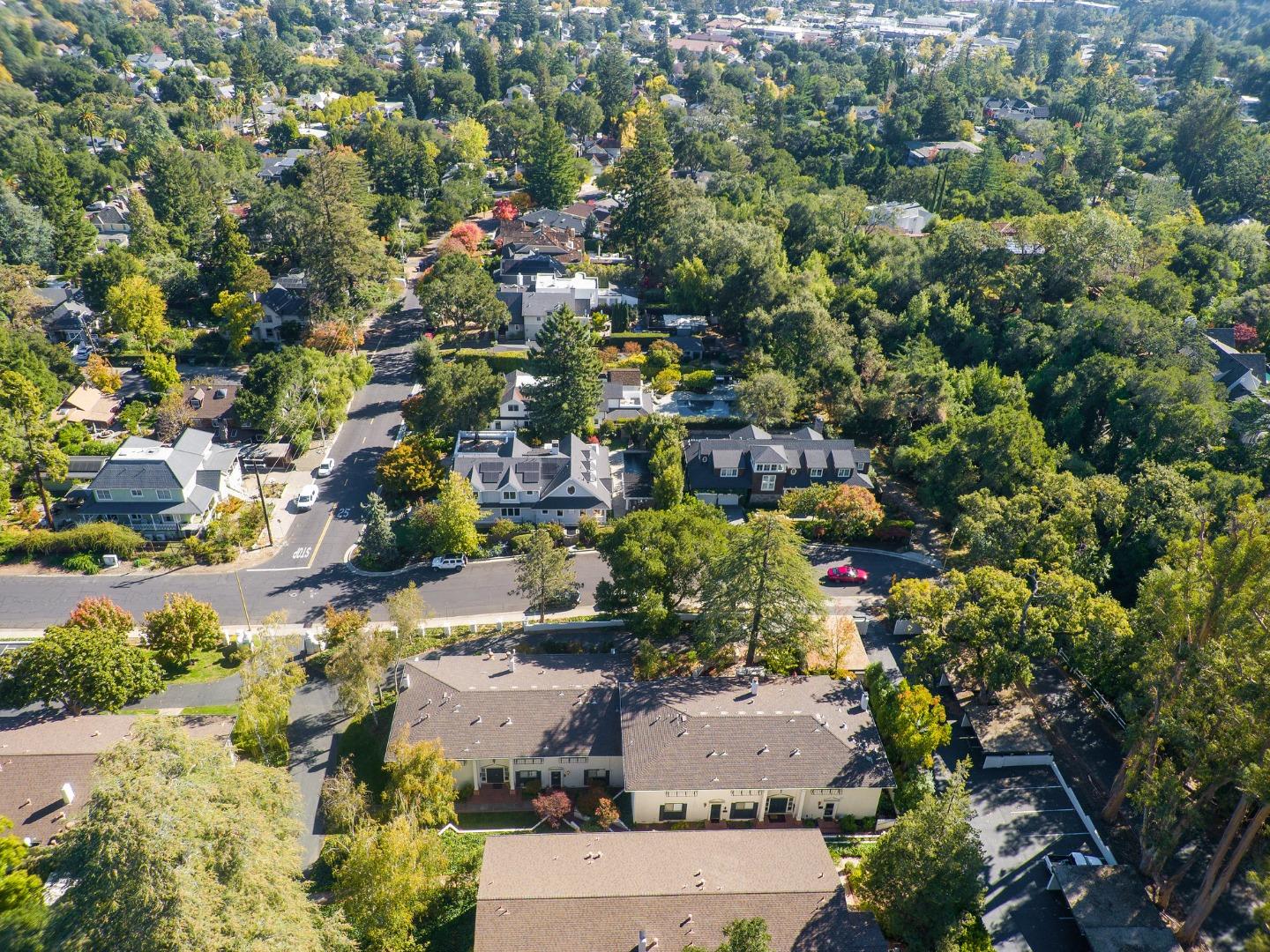 Detail Gallery Image 55 of 76 For 600 Pennsylvania Ave #21,  Los Gatos,  CA 95030 - 1 Beds | 1/1 Baths