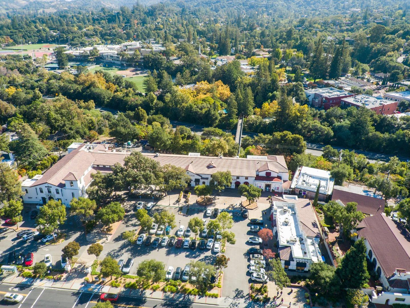 Detail Gallery Image 60 of 76 For 600 Pennsylvania Ave #21,  Los Gatos,  CA 95030 - 1 Beds | 1/1 Baths