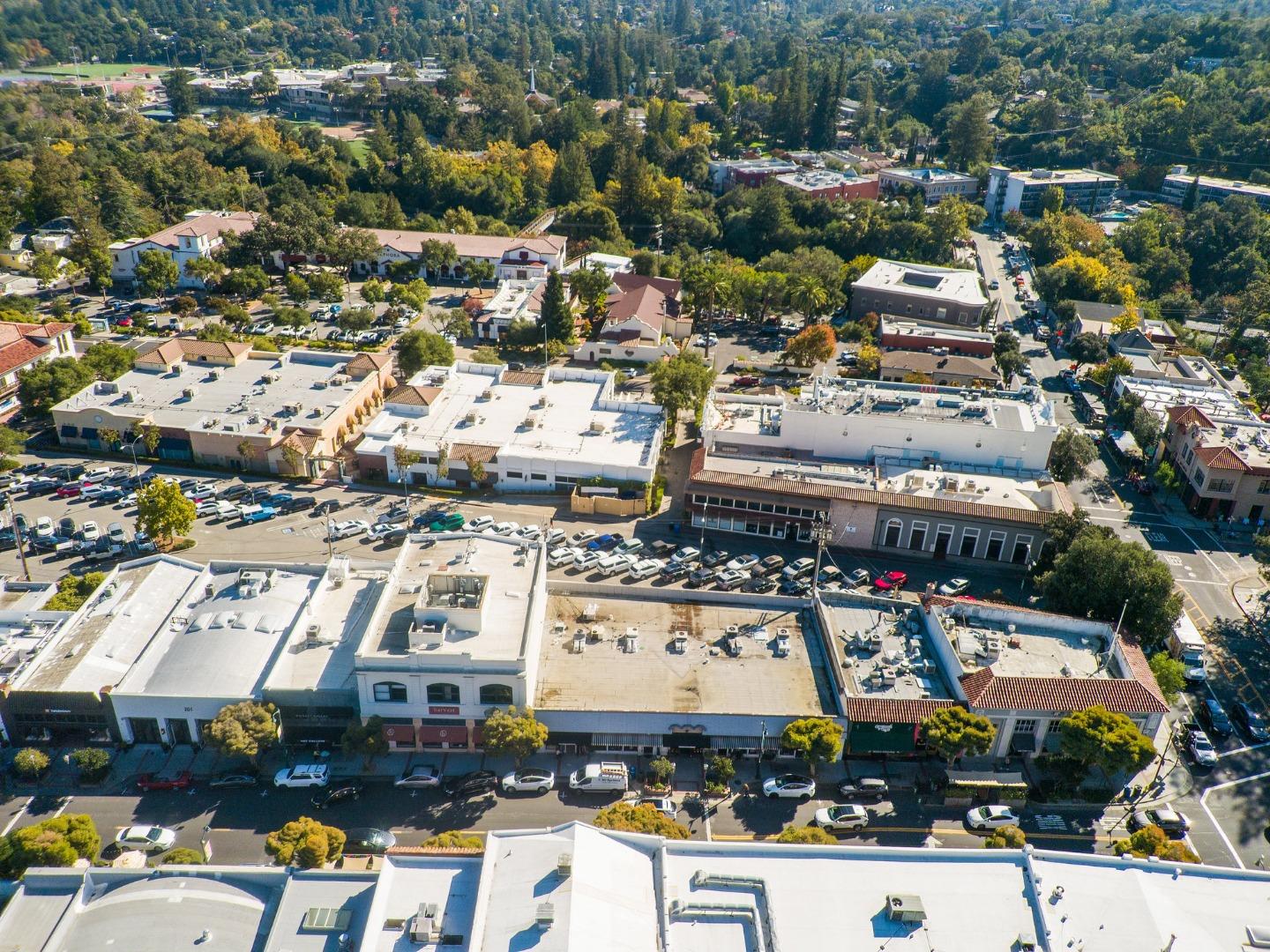 Detail Gallery Image 62 of 76 For 600 Pennsylvania Ave #21,  Los Gatos,  CA 95030 - 1 Beds | 1/1 Baths