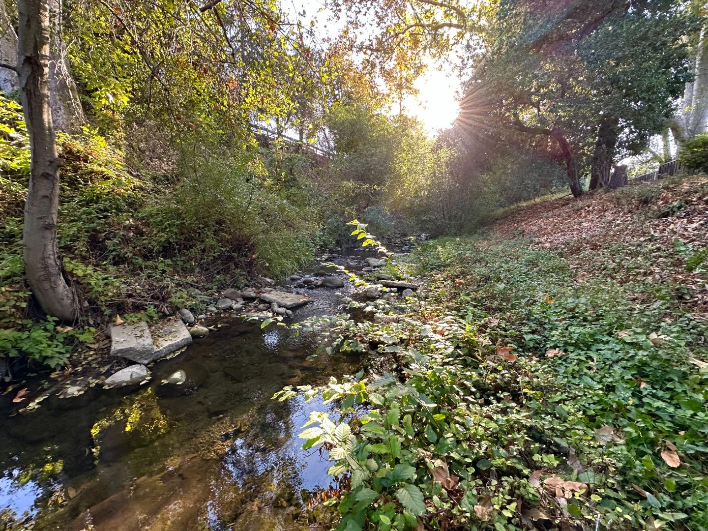 Detail Gallery Image 34 of 34 For 20510 Brookwood Ln, Saratoga,  CA 95070 - 2 Beds | 2 Baths