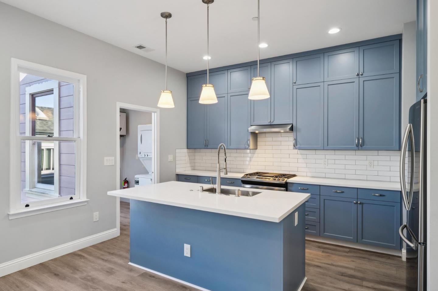 Detail Gallery Image 13 of 117 For 3000-3006 26th St, San Francisco,  CA 94110 - – Beds | – Baths