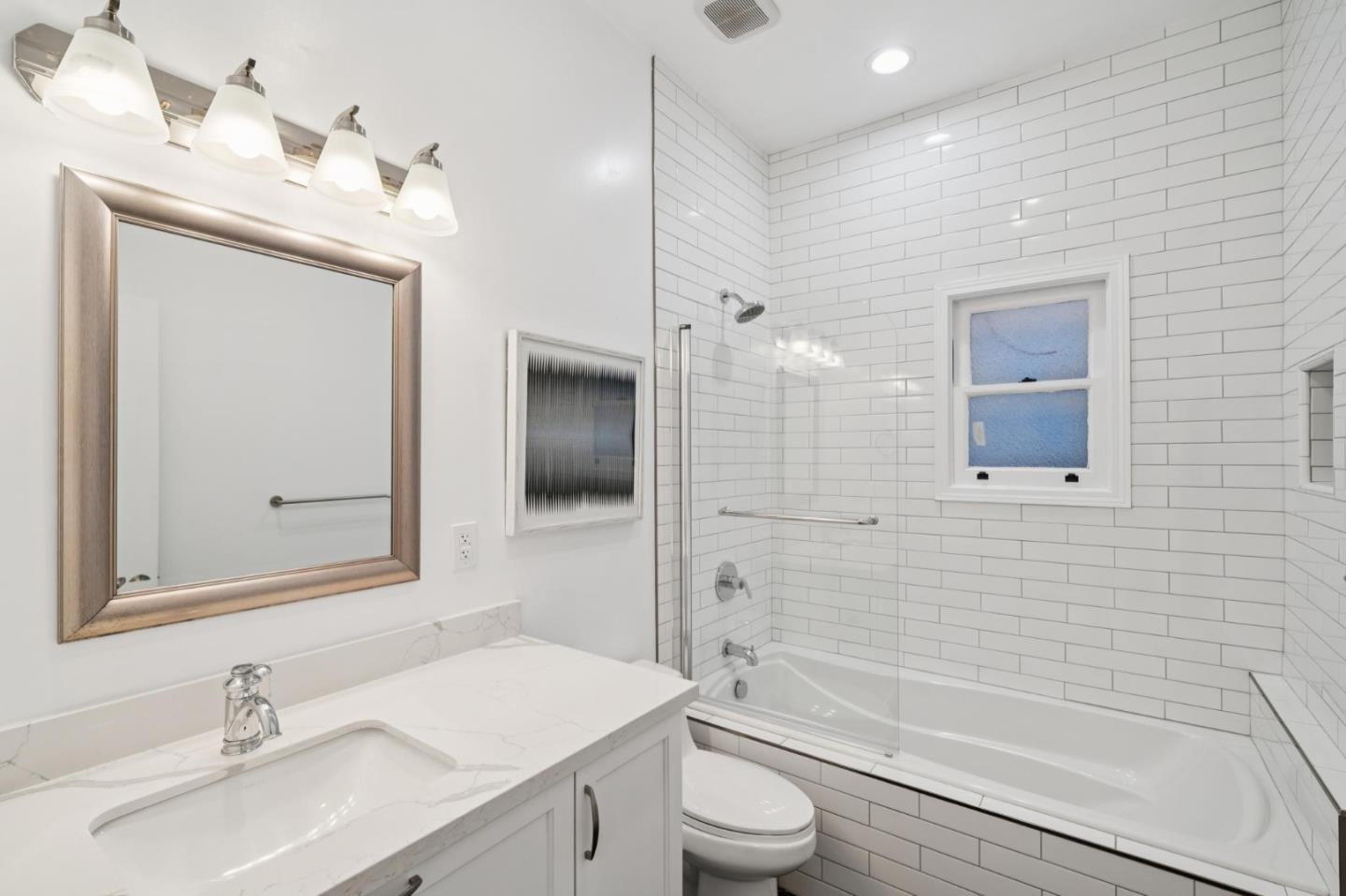 Detail Gallery Image 21 of 117 For 3000-3006 26th St, San Francisco,  CA 94110 - – Beds | – Baths