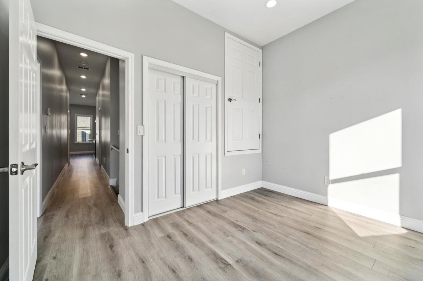 Detail Gallery Image 24 of 117 For 3000-3006 26th St, San Francisco,  CA 94110 - – Beds | – Baths