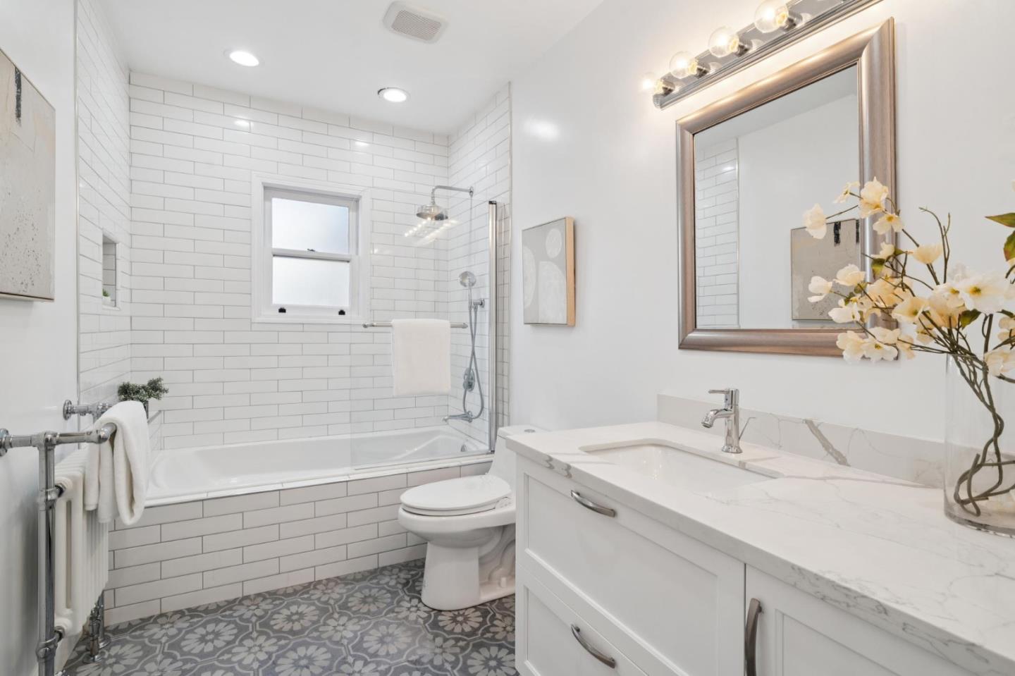 Detail Gallery Image 71 of 117 For 3000-3006 26th St, San Francisco,  CA 94110 - – Beds | – Baths