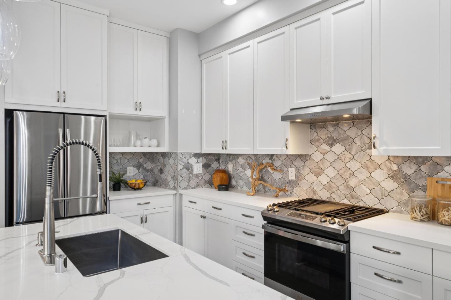 Detail Gallery Image 91 of 117 For 3000-3006 26th St, San Francisco,  CA 94110 - – Beds | – Baths