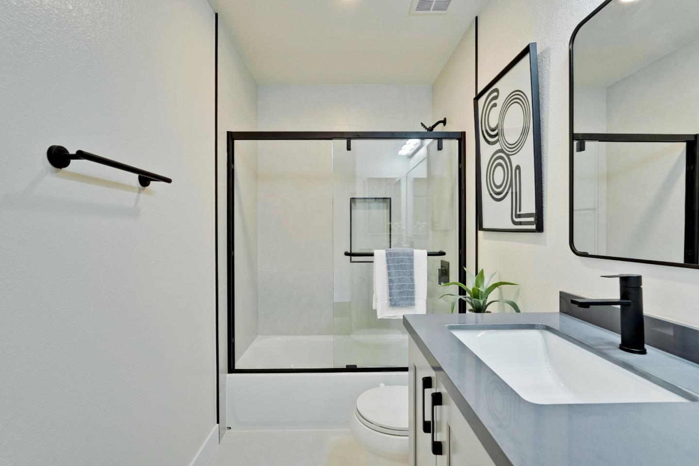 Detail Gallery Image 53 of 85 For 4744 Touchstone Ter, Fremont,  CA 94555 - 3 Beds | 2/1 Baths