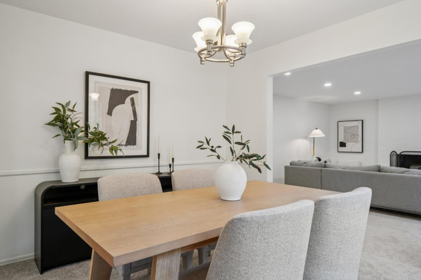 Detail Gallery Image 12 of 47 For 25682 Carmel Knolls Dr, Carmel,  CA 93923 - 4 Beds | 2/2 Baths