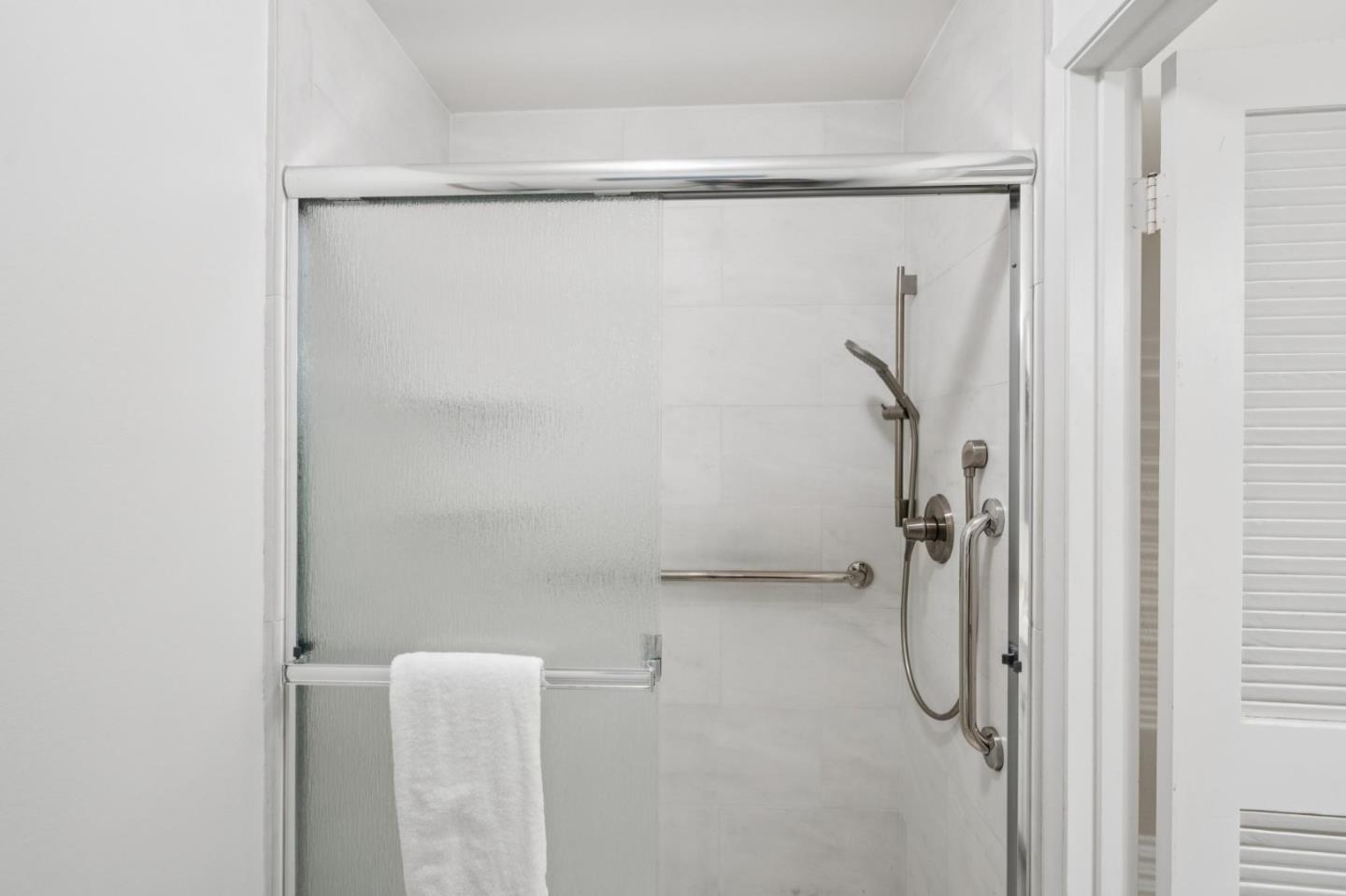 Detail Gallery Image 29 of 47 For 25682 Carmel Knolls Dr, Carmel,  CA 93923 - 4 Beds | 2/2 Baths