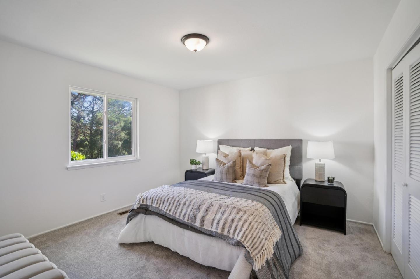 Detail Gallery Image 32 of 47 For 25682 Carmel Knolls Dr, Carmel,  CA 93923 - 4 Beds | 2/2 Baths