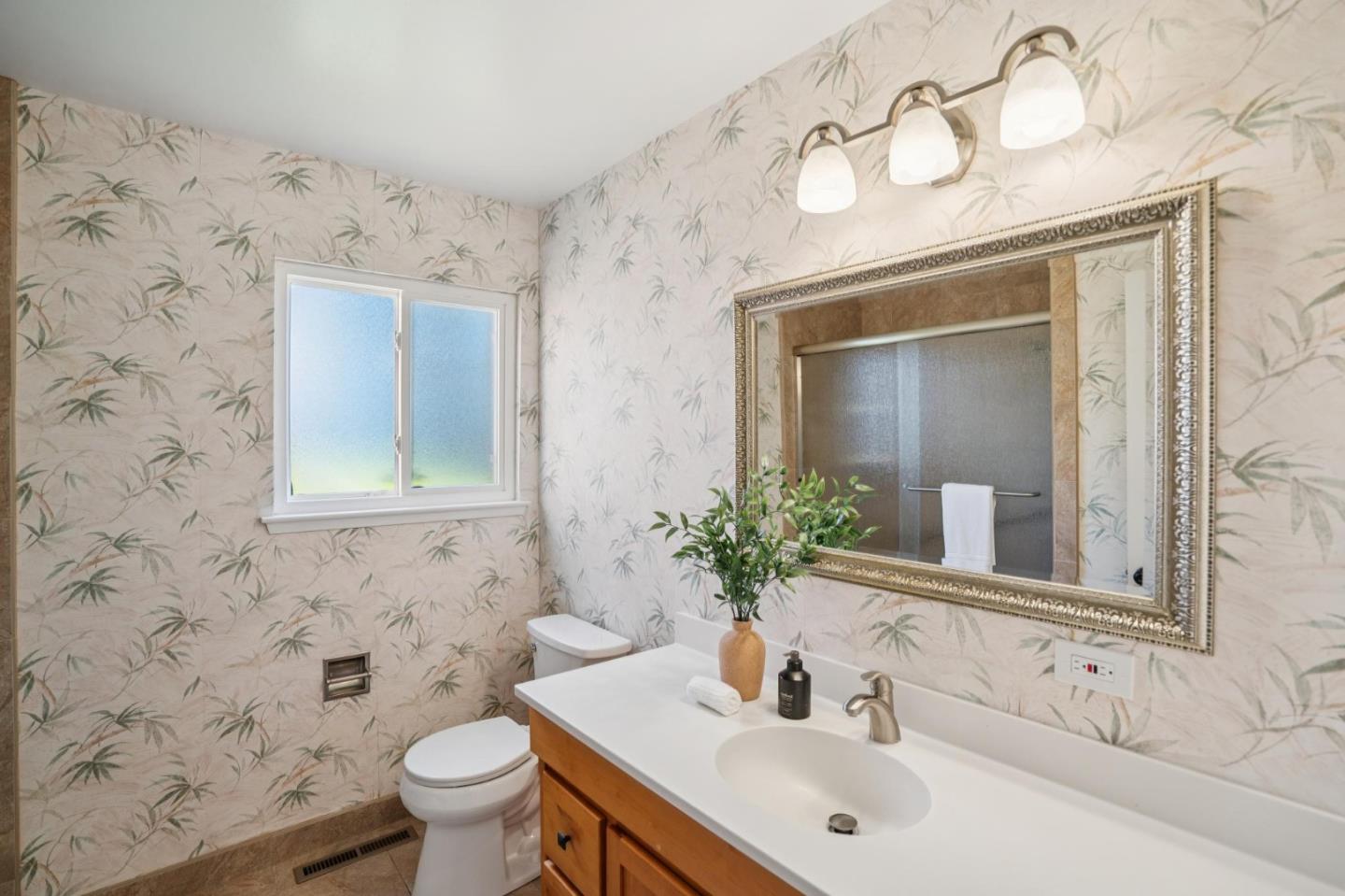 Detail Gallery Image 36 of 47 For 25682 Carmel Knolls Dr, Carmel,  CA 93923 - 4 Beds | 2/2 Baths