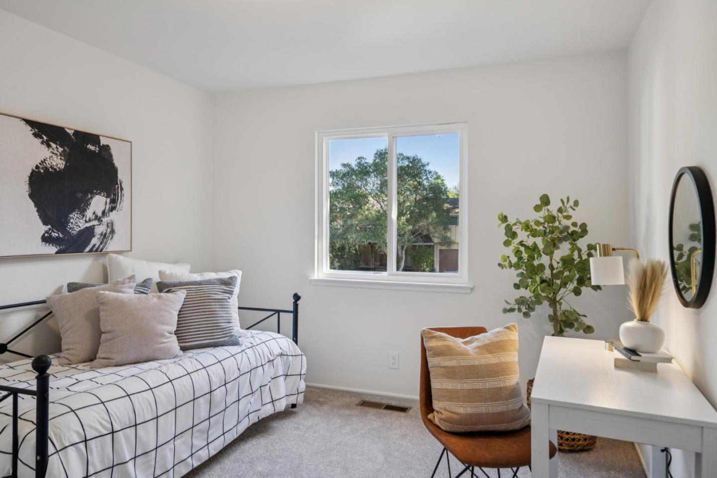 Detail Gallery Image 38 of 47 For 25682 Carmel Knolls Dr, Carmel,  CA 93923 - 4 Beds | 2/2 Baths