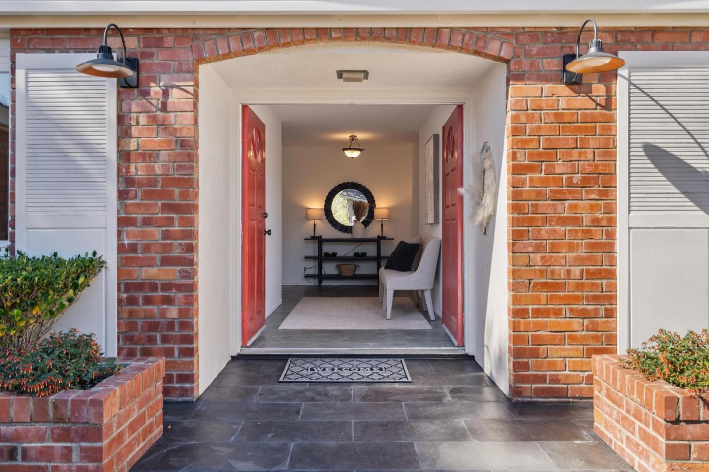 Detail Gallery Image 4 of 47 For 25682 Carmel Knolls Dr, Carmel,  CA 93923 - 4 Beds | 2/2 Baths