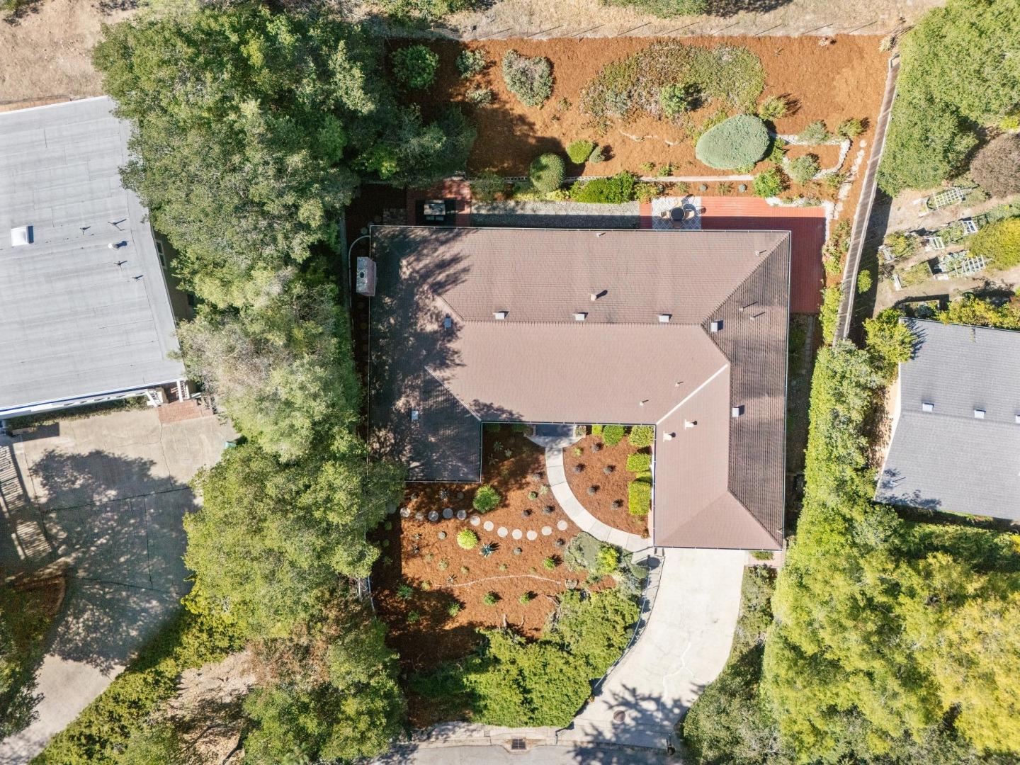 Detail Gallery Image 46 of 47 For 25682 Carmel Knolls Dr, Carmel,  CA 93923 - 4 Beds | 2/2 Baths