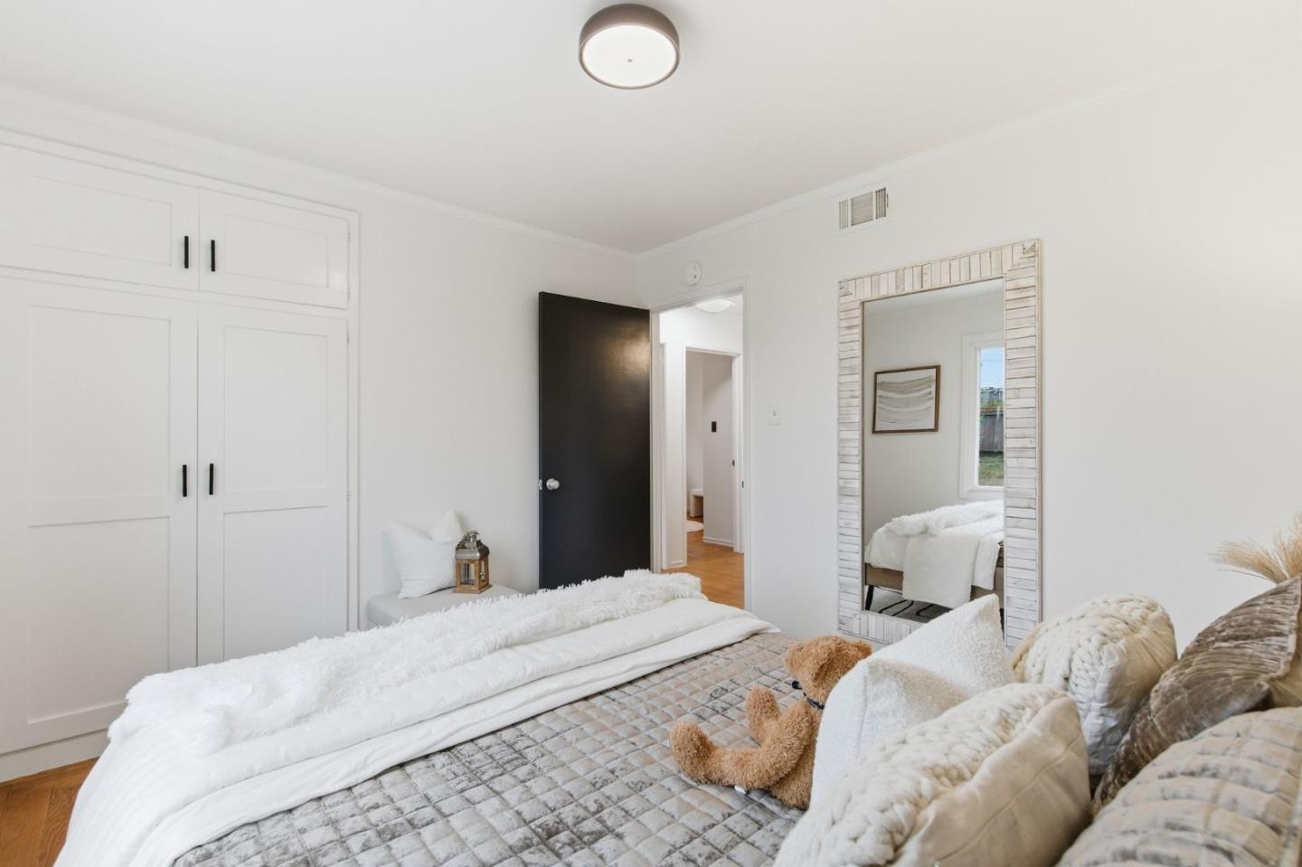 Detail Gallery Image 19 of 45 For 467 Holly Ave, South San Francisco,  CA 94080 - 3 Beds | 2 Baths