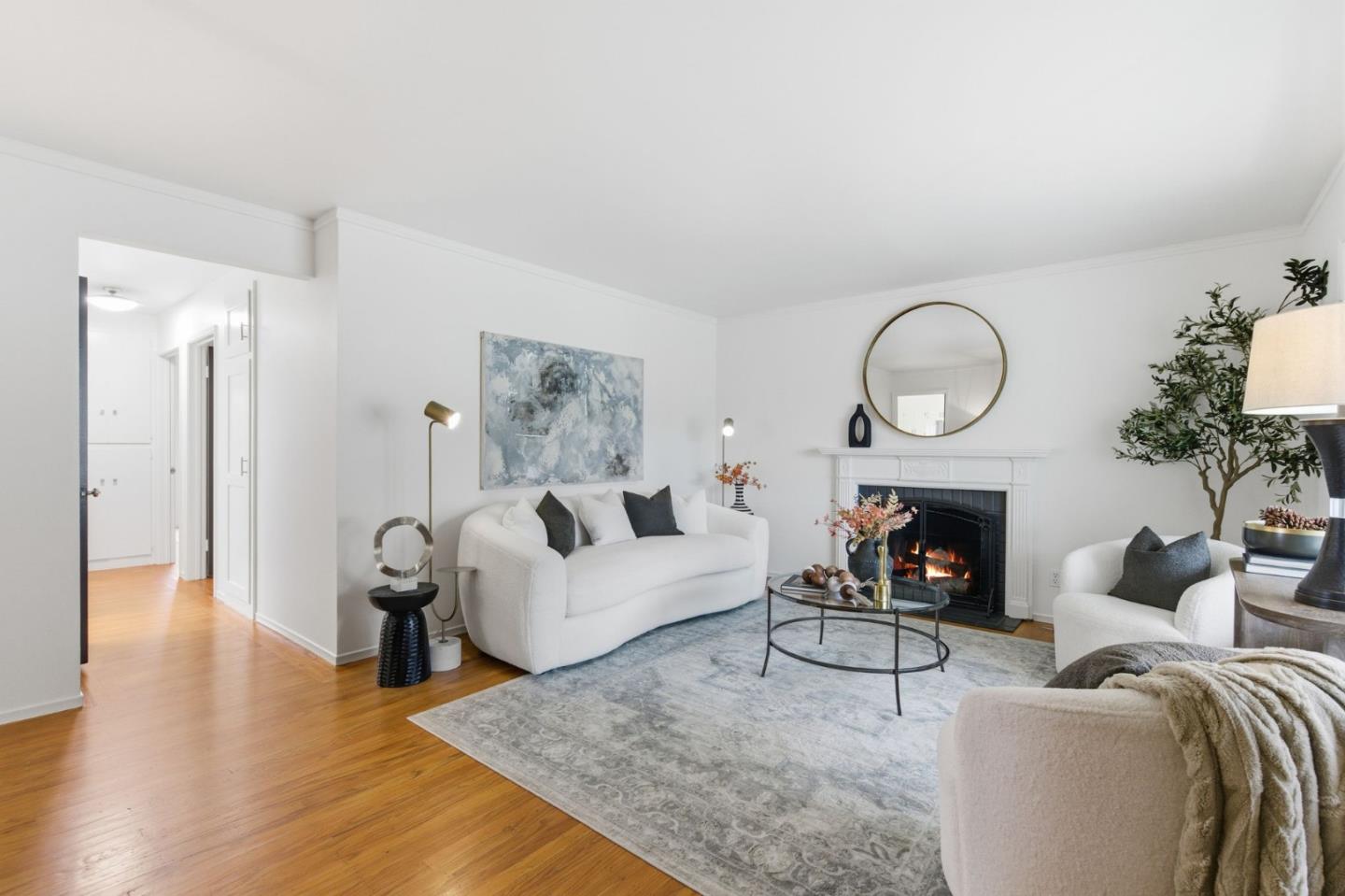 Detail Gallery Image 4 of 45 For 467 Holly Ave, South San Francisco,  CA 94080 - 3 Beds | 2 Baths