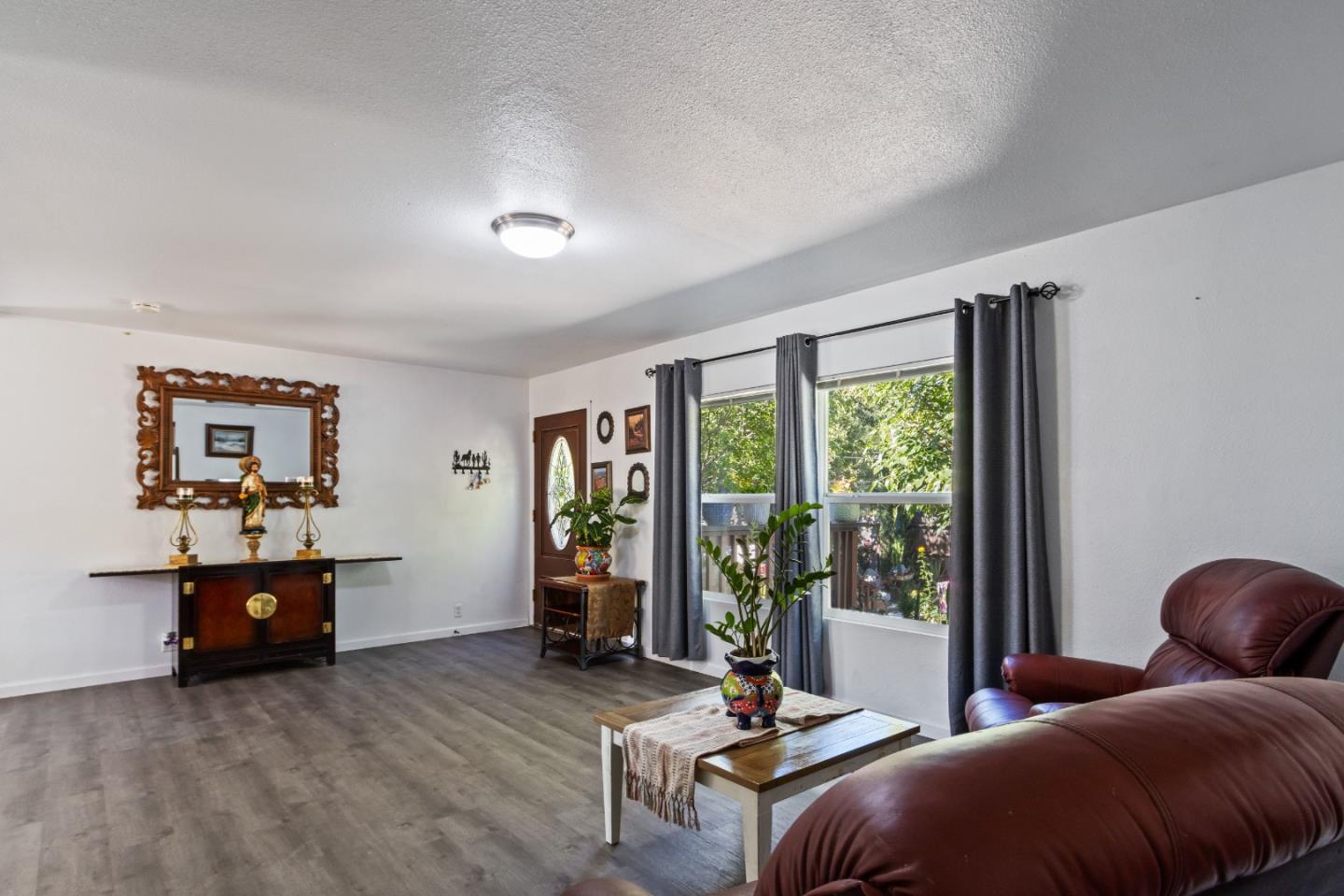 Detail Gallery Image 9 of 71 For 37200 Nason Rd #18,  Carmel Valley,  CA 93924 - 4 Beds | 2 Baths