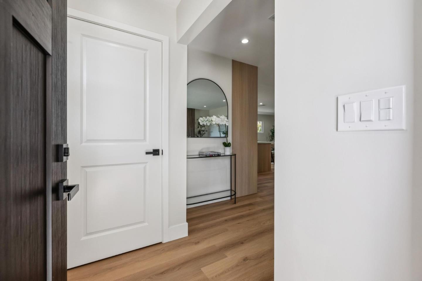 Detail Gallery Image 10 of 76 For 2009 Trinity St, San Mateo,  CA 94403 - 3 Beds | 2 Baths