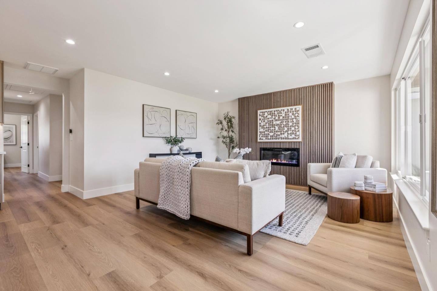 Detail Gallery Image 11 of 76 For 2009 Trinity St, San Mateo,  CA 94403 - 3 Beds | 2 Baths