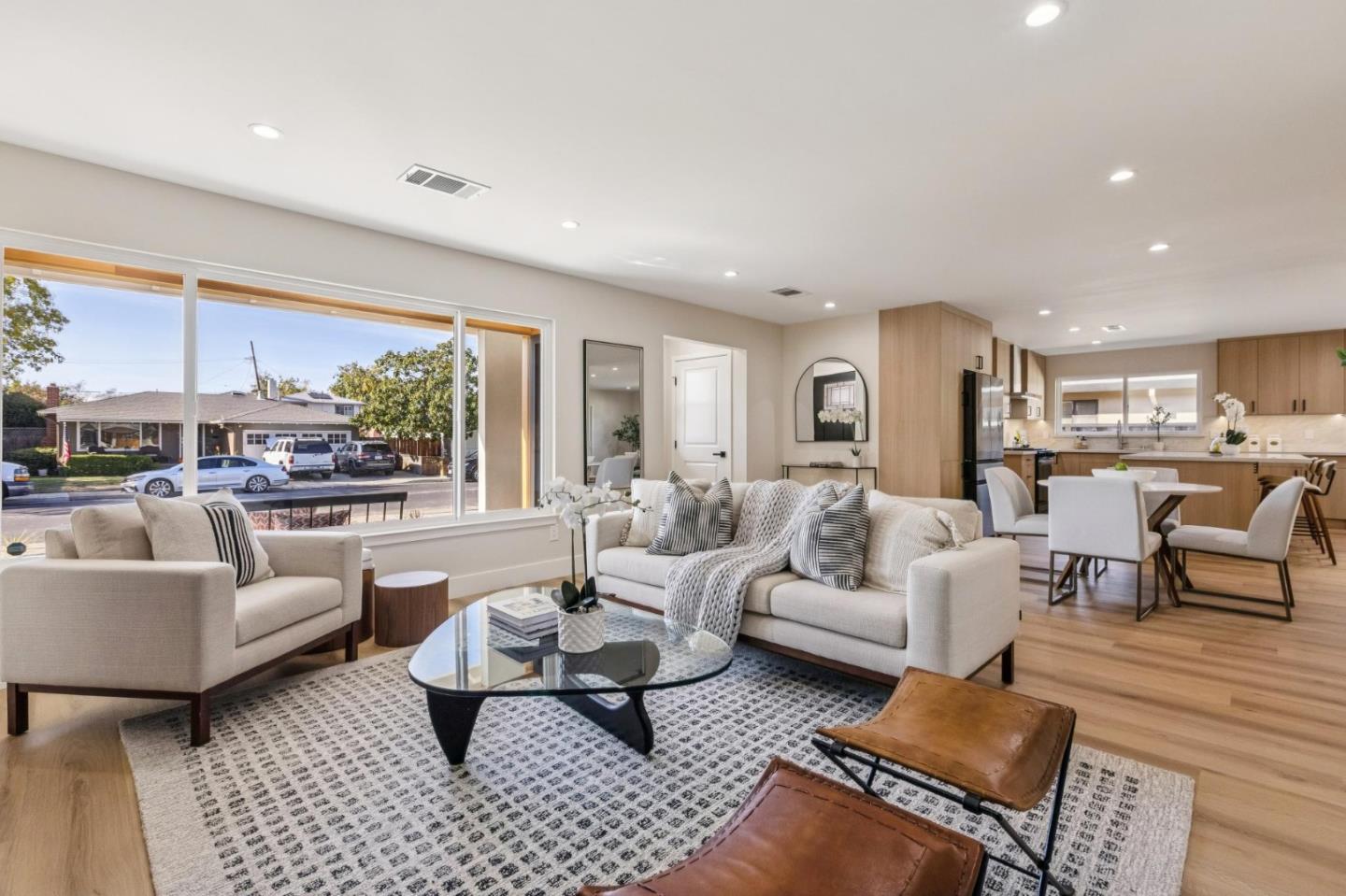 Detail Gallery Image 20 of 76 For 2009 Trinity St, San Mateo,  CA 94403 - 3 Beds | 2 Baths