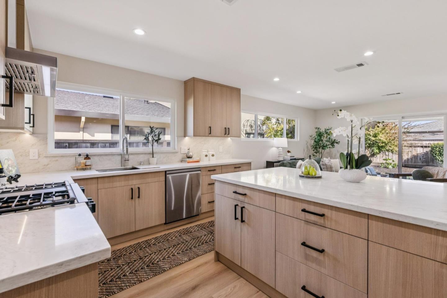 Detail Gallery Image 30 of 76 For 2009 Trinity St, San Mateo,  CA 94403 - 3 Beds | 2 Baths