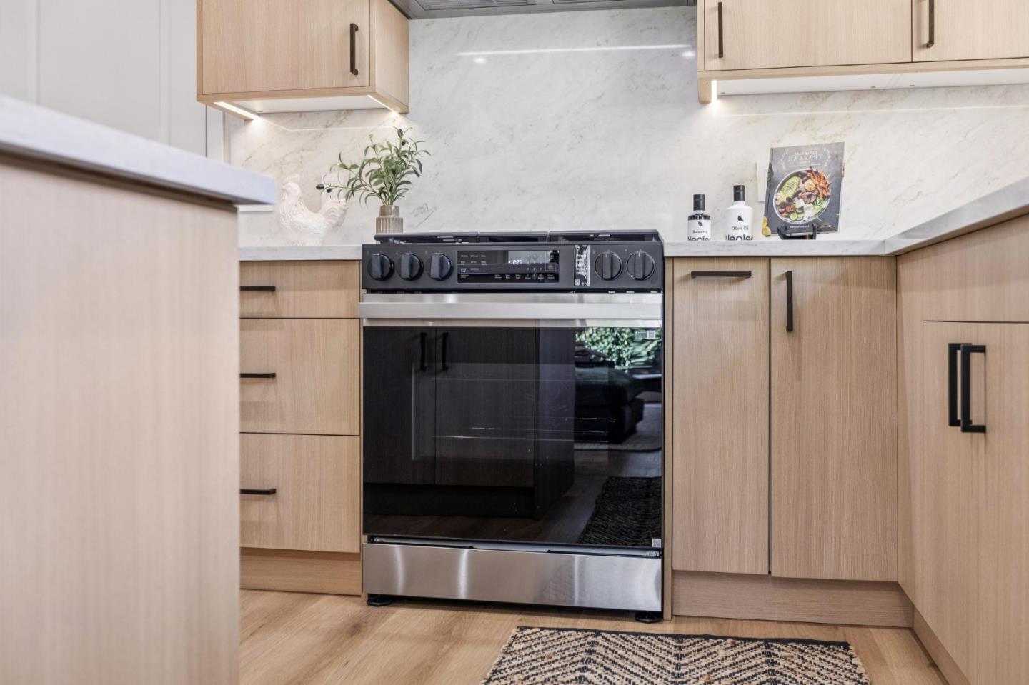 Detail Gallery Image 38 of 76 For 2009 Trinity St, San Mateo,  CA 94403 - 3 Beds | 2 Baths