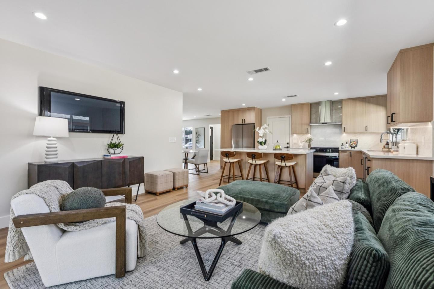 Detail Gallery Image 45 of 76 For 2009 Trinity St, San Mateo,  CA 94403 - 3 Beds | 2 Baths