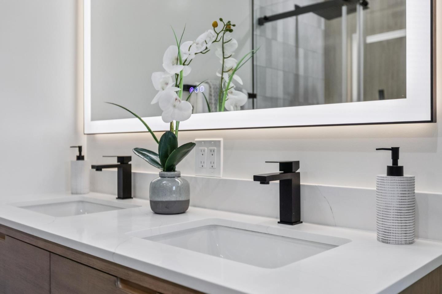 Detail Gallery Image 51 of 76 For 2009 Trinity St, San Mateo,  CA 94403 - 3 Beds | 2 Baths