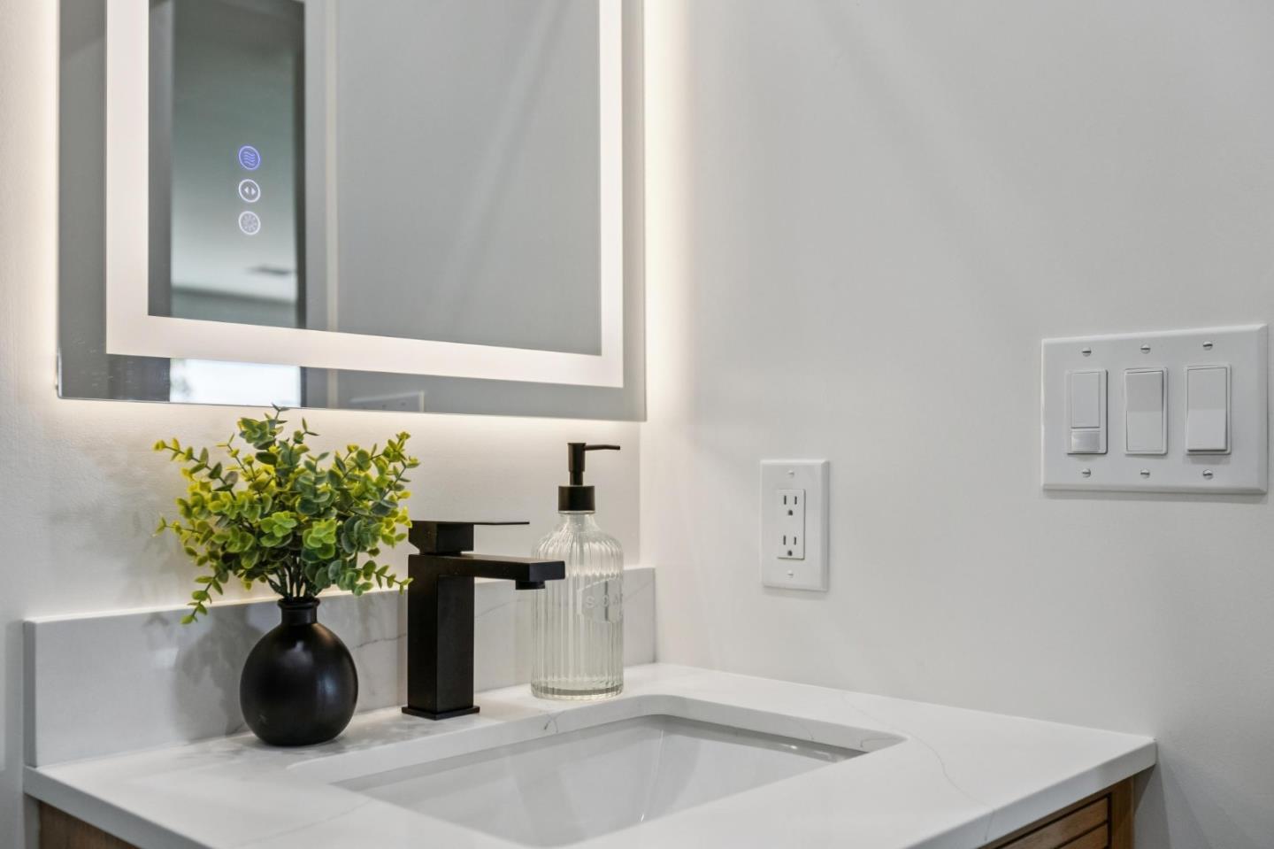 Detail Gallery Image 58 of 76 For 2009 Trinity St, San Mateo,  CA 94403 - 3 Beds | 2 Baths