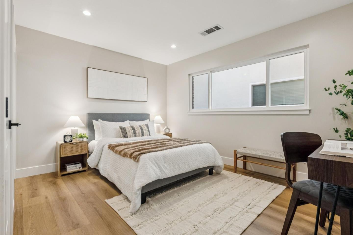 Detail Gallery Image 60 of 76 For 2009 Trinity St, San Mateo,  CA 94403 - 3 Beds | 2 Baths