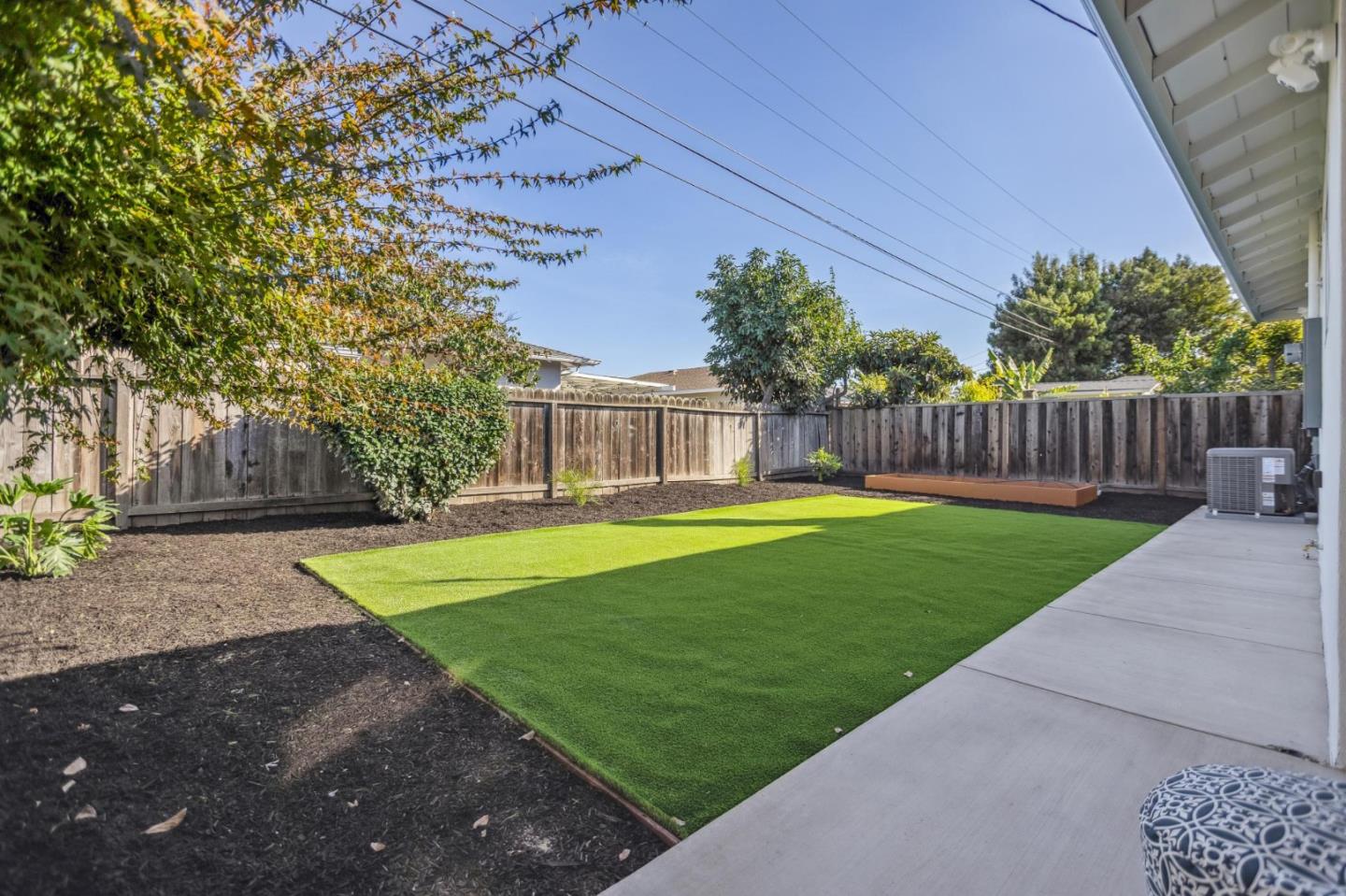 Detail Gallery Image 70 of 76 For 2009 Trinity St, San Mateo,  CA 94403 - 3 Beds | 2 Baths