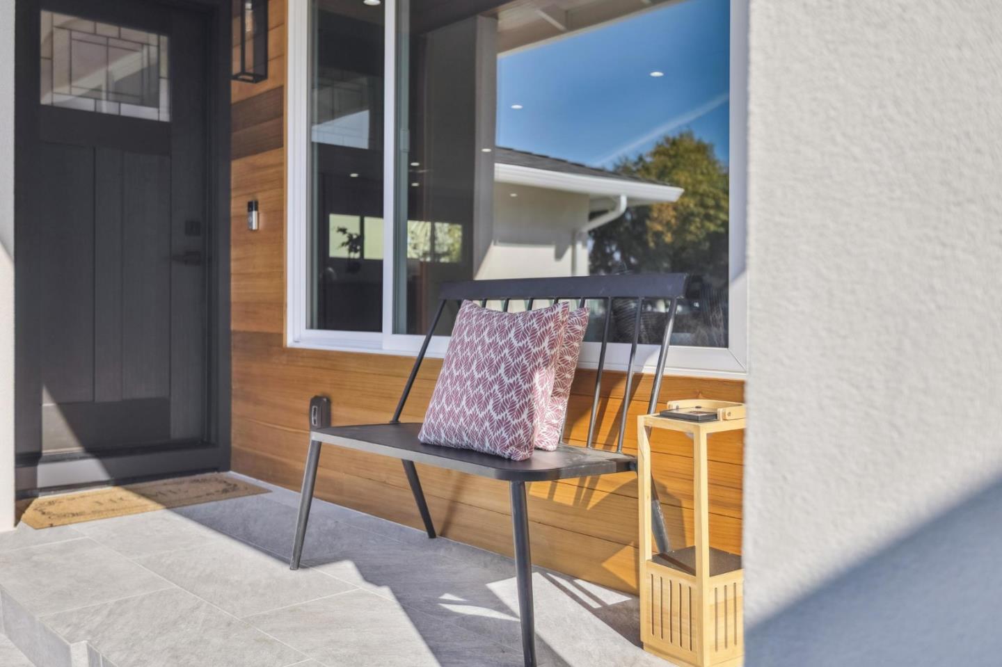 Detail Gallery Image 8 of 76 For 2009 Trinity St, San Mateo,  CA 94403 - 3 Beds | 2 Baths