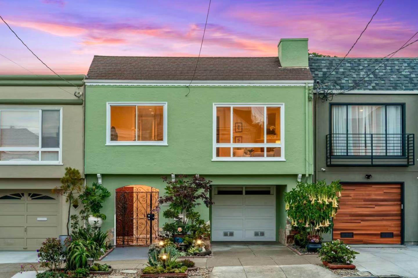 Front Image Thumbnail for ML82026417