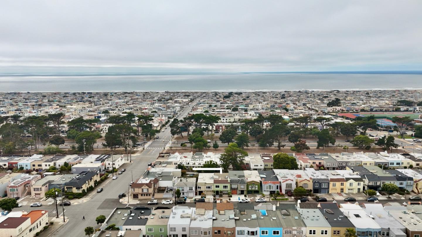 Detail Gallery Image 19 of 23 For 2275 35th Ave, San Francisco,  CA 94116 - 4 Beds | 4 Baths