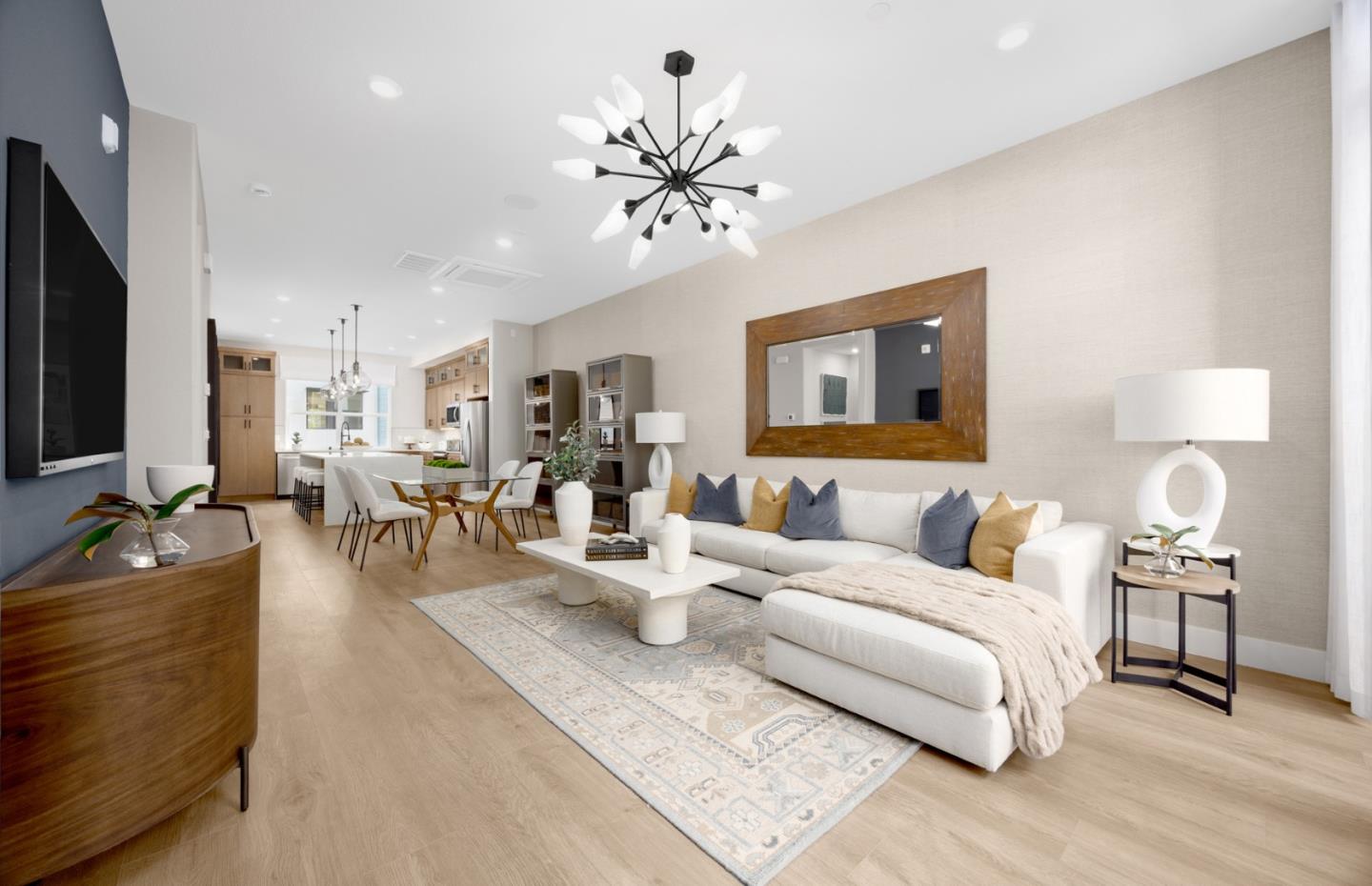 Detail Gallery Image 4 of 13 For 2457 Willow Way, San Mateo,  CA 94403 - 2 Beds | 2/1 Baths